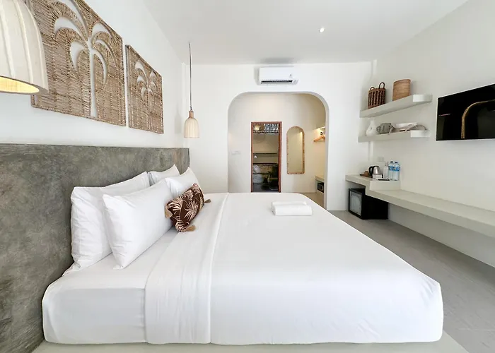El Tropico Boutique Hotel