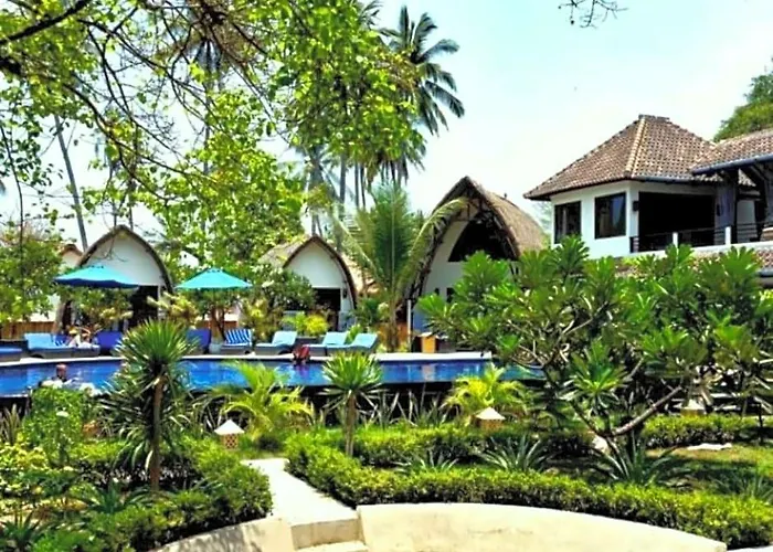 Oceans 5 Resort